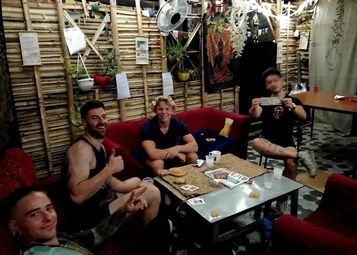 Mystic Vibes Fitness -conscious Living Commune 民宿 *