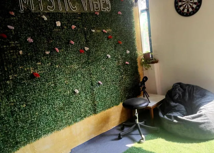 Mystic Vibes Fitness -conscious Living Commune 加德满都